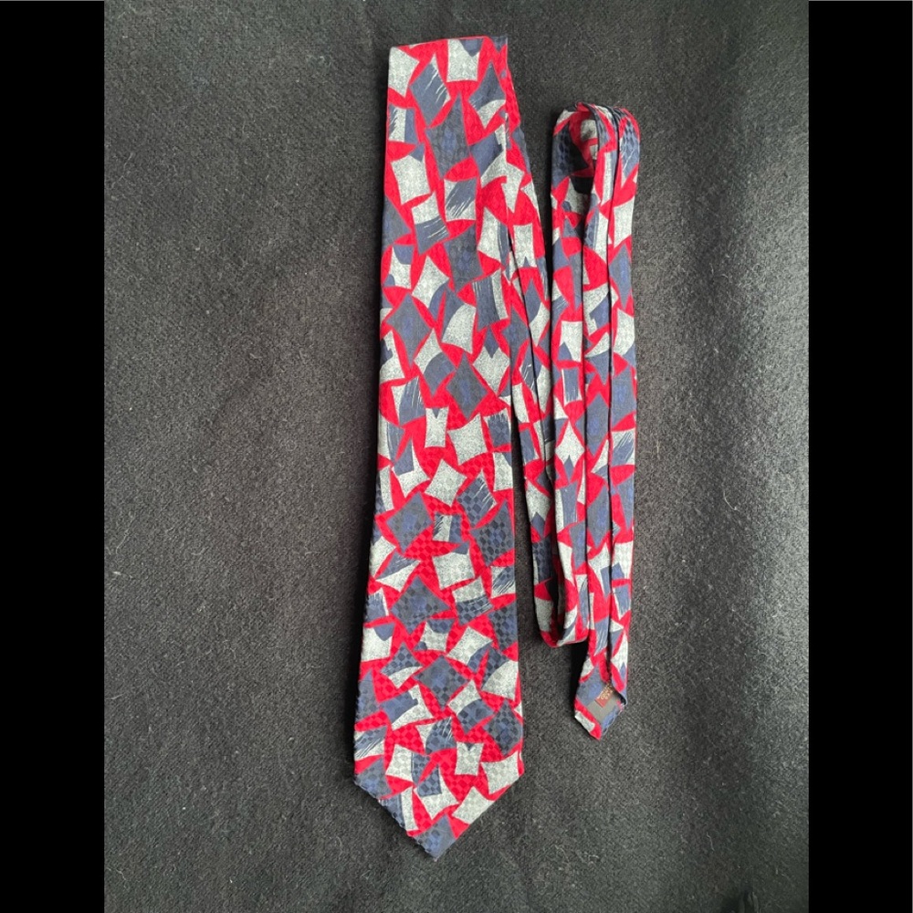 Tie